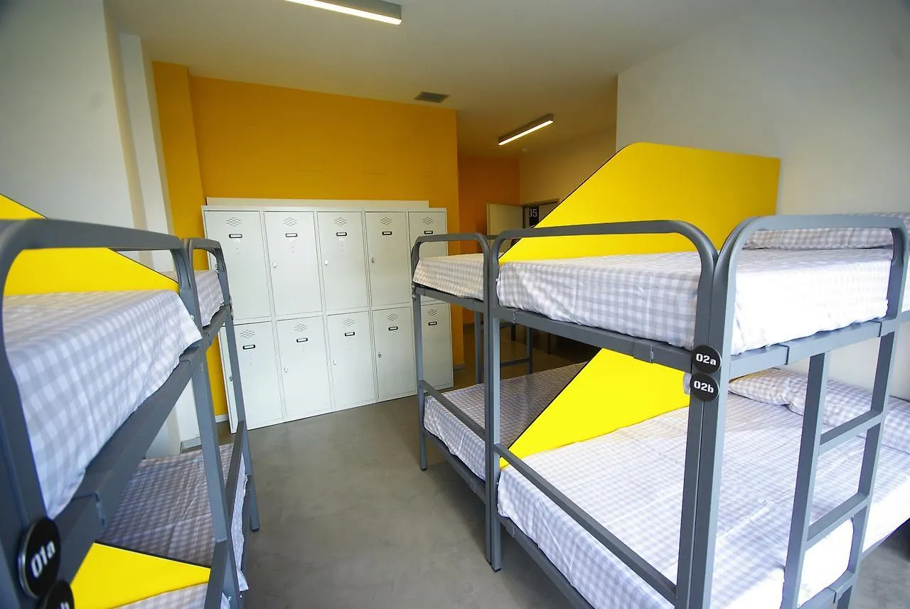 All Iron Hostel Bilbao Spain